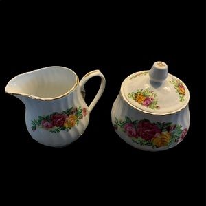 SALE!! English Rose cream and sugar set